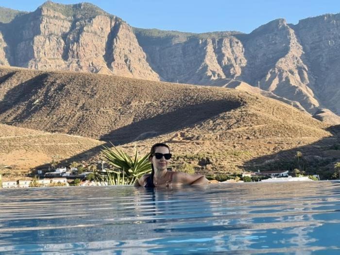 Vivelorural 2e, Infinity Pool & Great Views Apartment *